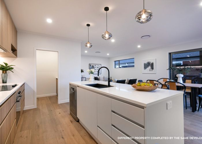  at 8 Henl Lane, Milldale, Rodney, Auckland