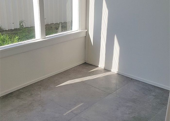  at 19B Domain Road, Glenfield, North Shore City, Auckland