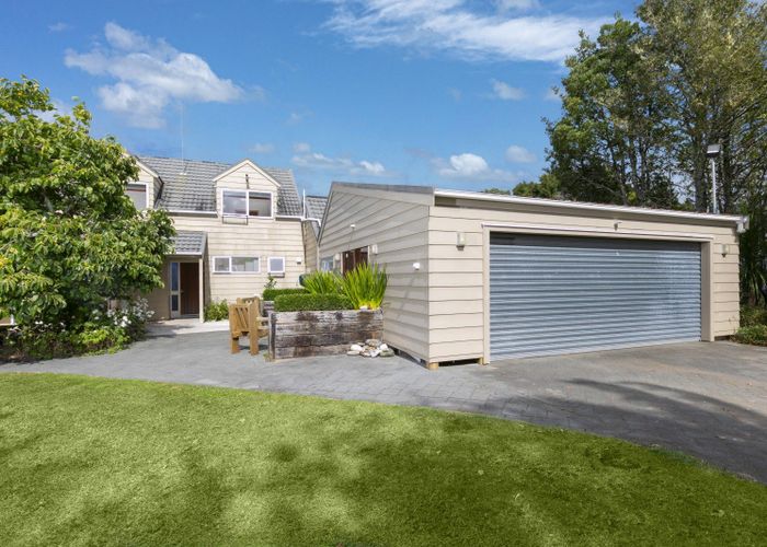  at 335 Ridge Road, Paremoremo, Auckland