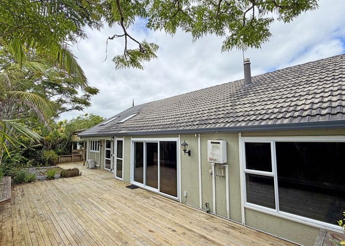  at 50 Balmain Road, Chatswood, North Shore City, Auckland