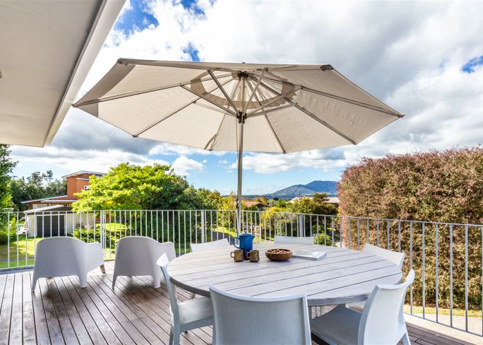  at 19 Reeves Road, Acacia Bay, Taupo