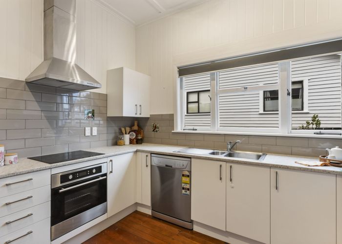  at 49 Panorama Road, Mount Wellington, Auckland