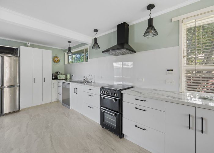  at 18 Lipscombe Crescent, Havelock North, Havelock North