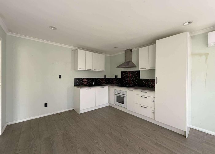  at 2/120 Wainuiomata Road, Wainuiomata, Lower Hutt, Wellington