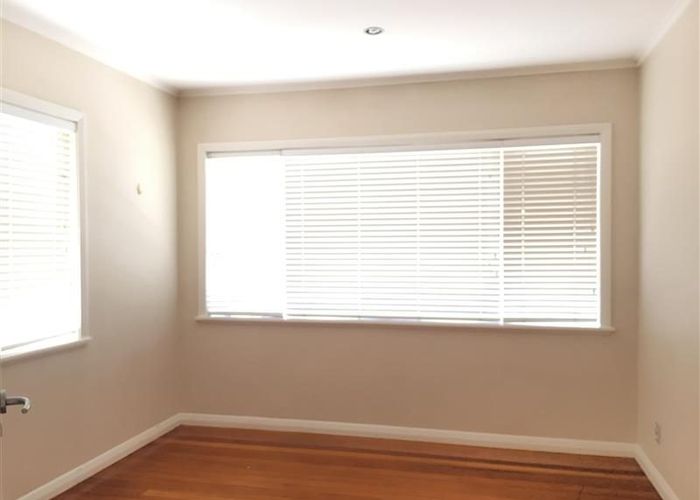  at 241 Lake Road, Belmont, North Shore City, Auckland