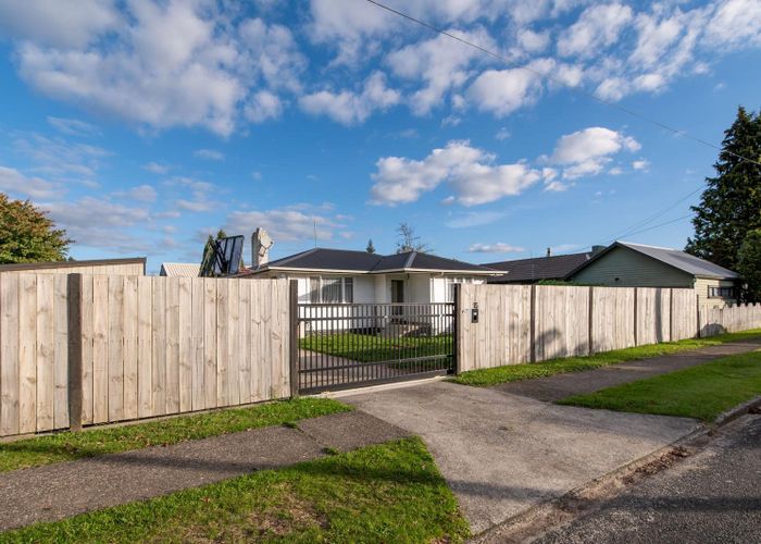  at 15 Isobel Street, Fairy Springs, Rotorua, Bay Of Plenty