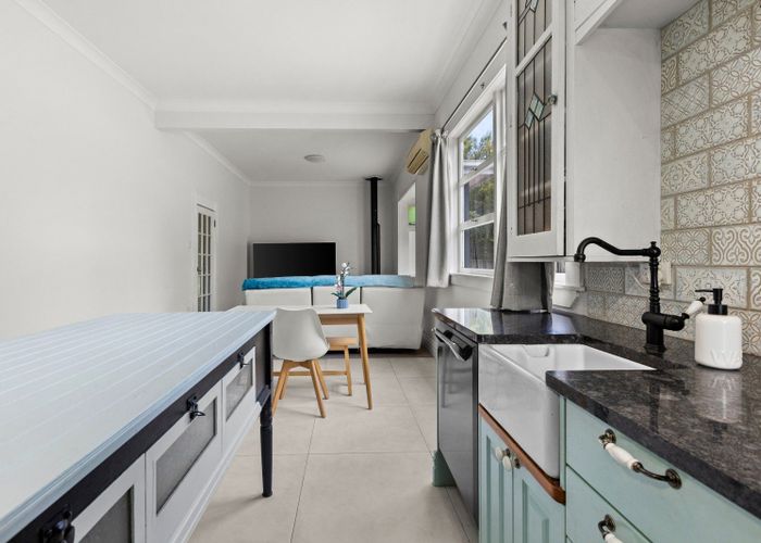  at 1200 Caroline Road, Mayfair, Hastings, Hawke's Bay