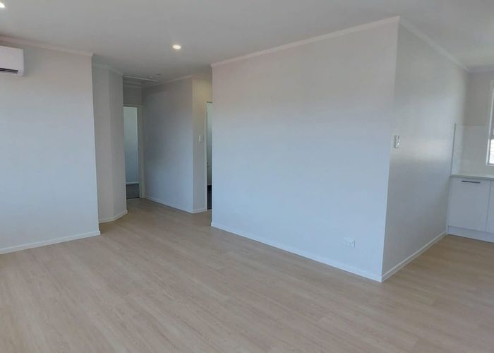  at 11/9 Ranier Street, Ellerslie, Auckland City, Auckland
