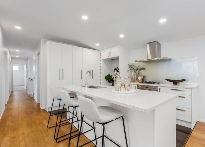  at 832A East Coast Road, Oteha, North Shore City, Auckland
