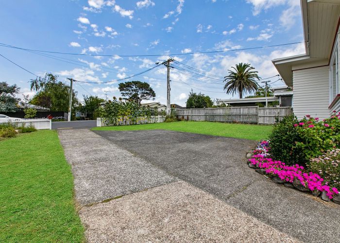  at 38 Abbotts Way, Remuera, Auckland