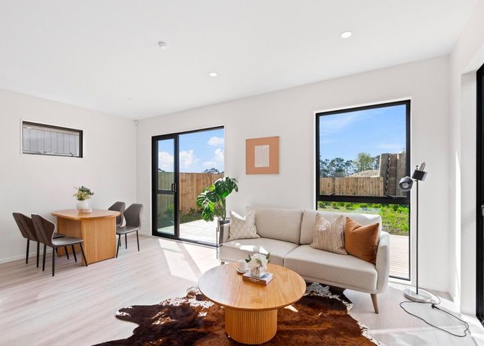  at 4C Mahogany Street, Westgate, Waitakere City, Auckland