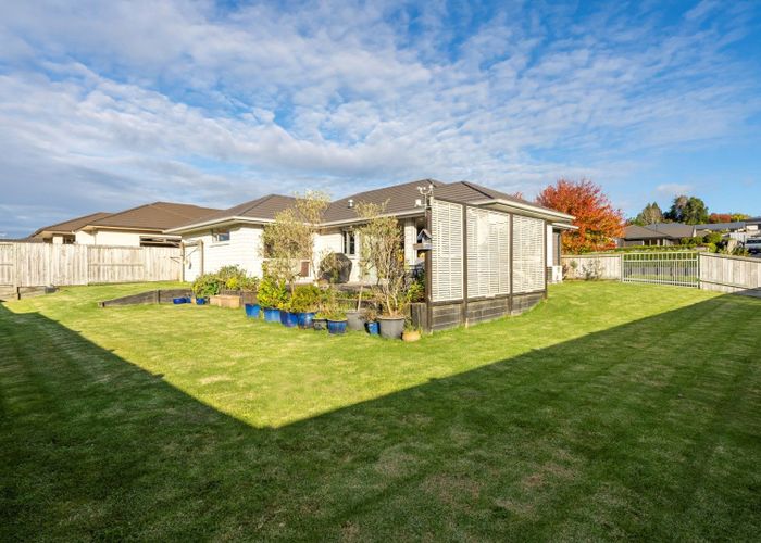  at 190 Rowesdale Drive, Ohauiti, Tauranga, Bay Of Plenty