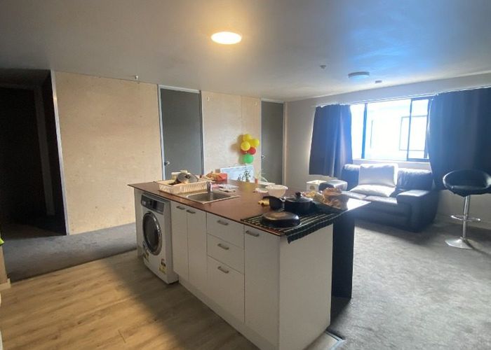  at Room 5 9/3 King Street, Mount Cook, Wellington, Wellington