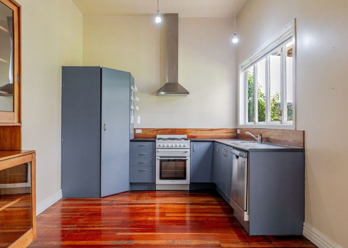  at 5 Hereford Street, West End, Palmerston North, Manawatu / Whanganui