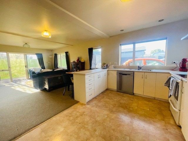  at 11A Hollyford Avenue, Bryndwr, Christchurch City, Canterbury