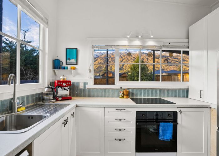  at 51 Oxford Street, Kingston, Queenstown-Lakes, Otago