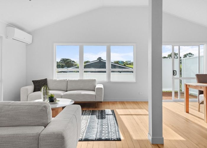  at 154 Gowing Drive, Meadowbank, Auckland