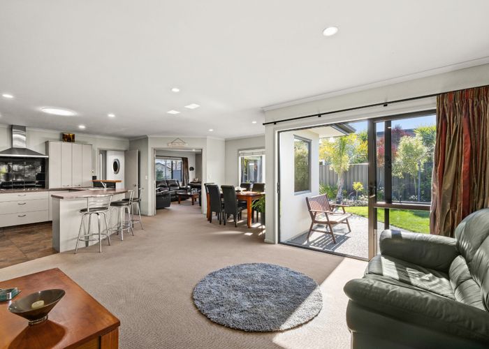  at 15 Tasman Drive, Poraiti, Napier