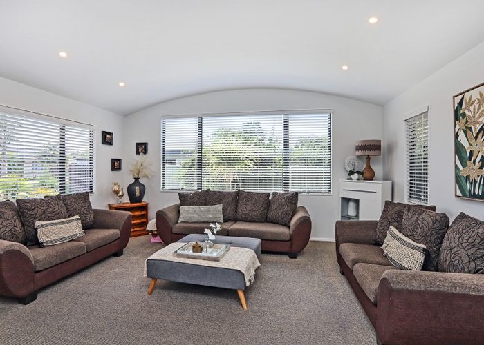  at 24 Chelsea Drive, Taradale, Napier