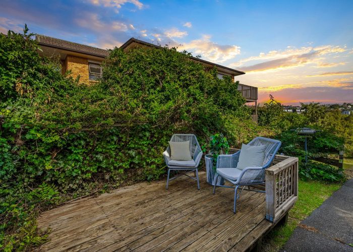  at 3/7 Newhaven Terrace, Mairangi Bay, North Shore City, Auckland