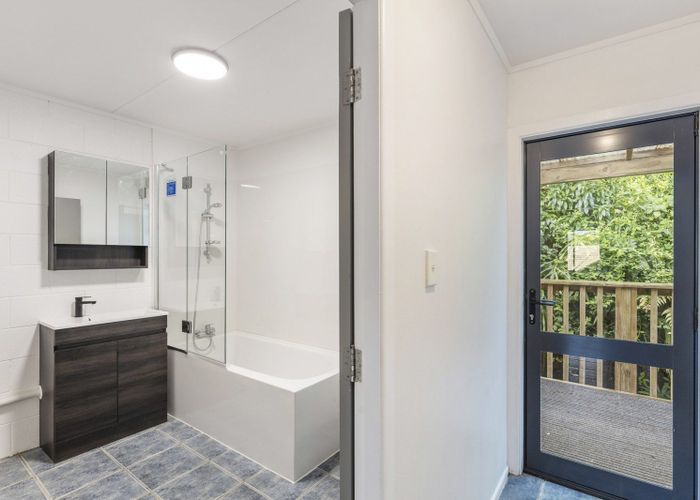  at 11/57 Carrington Street, Vogeltown, New Plymouth, Taranaki