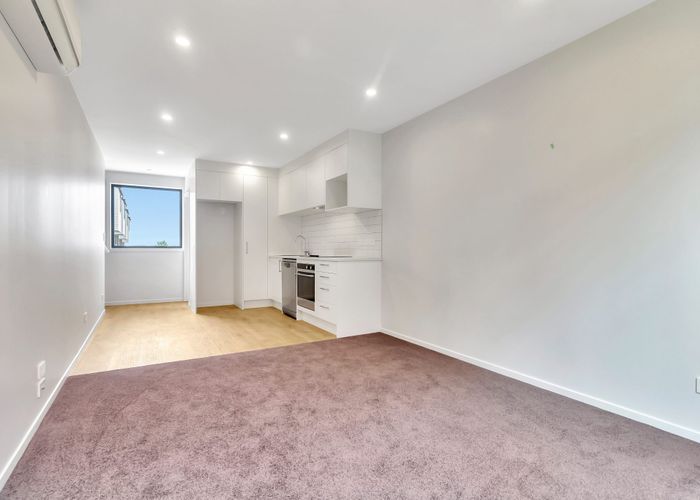  at 7/3234 Great North Rd, New Lynn, Waitakere City, Auckland