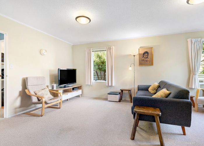  at 5I Duke Street, Mount Victoria, Wellington