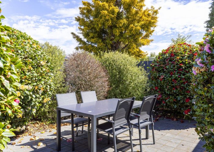  at 2/7 Kathleen Place, Rainbow Point, Taupo, Waikato