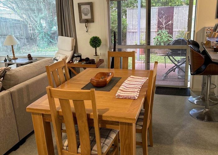  at 4 Chalmers Close, Orewa, Orewa