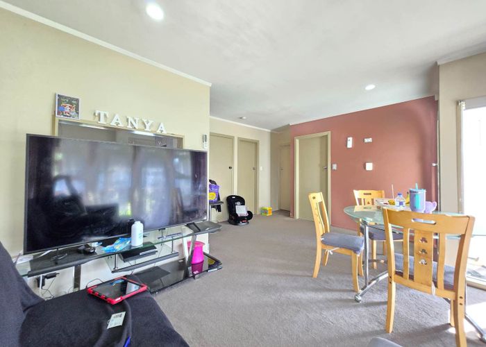  at 2/29A Hoteo Avenue, Papatoetoe, Manukau City, Auckland