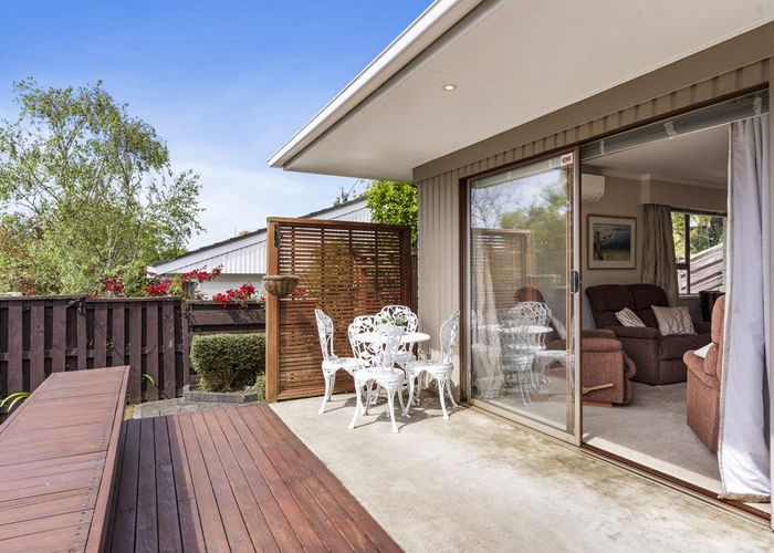  at 1/31 Glenmore Road, Sunnyhills, Auckland