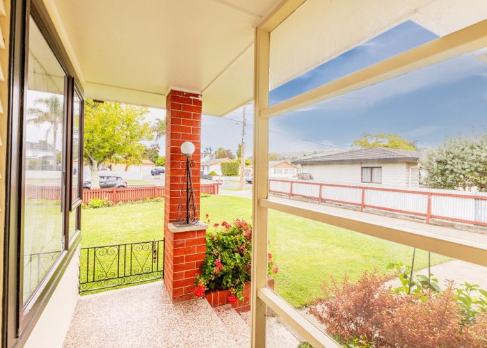  at 2 Howard Road, Taradale, Napier, Hawke's Bay