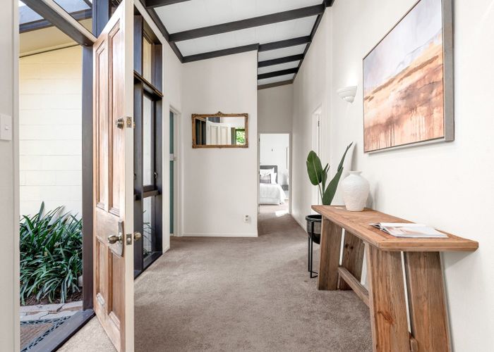  at 10 Burwood Place, Silverdale, Hamilton, Waikato