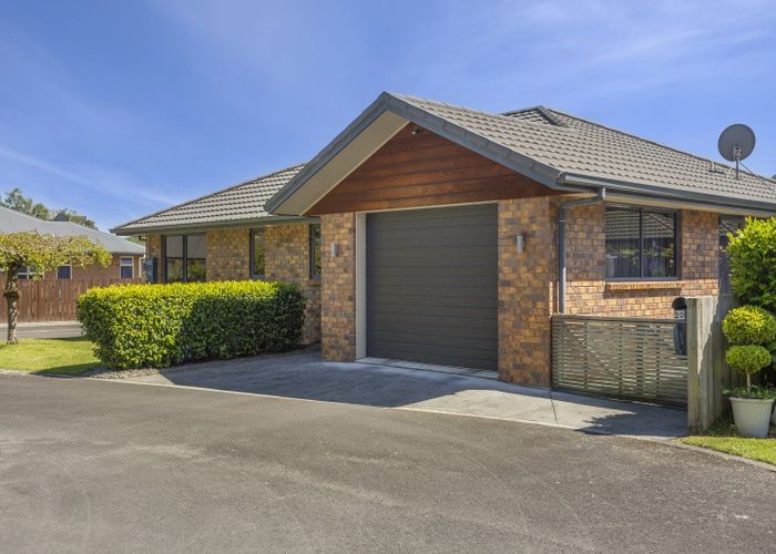  at 20/2 Grace Avenue, Cambridge, Waipa, Waikato