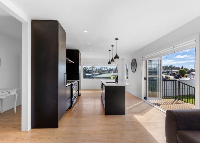  at 2 Havelock Avenue, Forrest Hill, North Shore City, Auckland