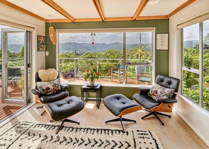  at 60 Pomare Road, Tirohanga, Lower Hutt