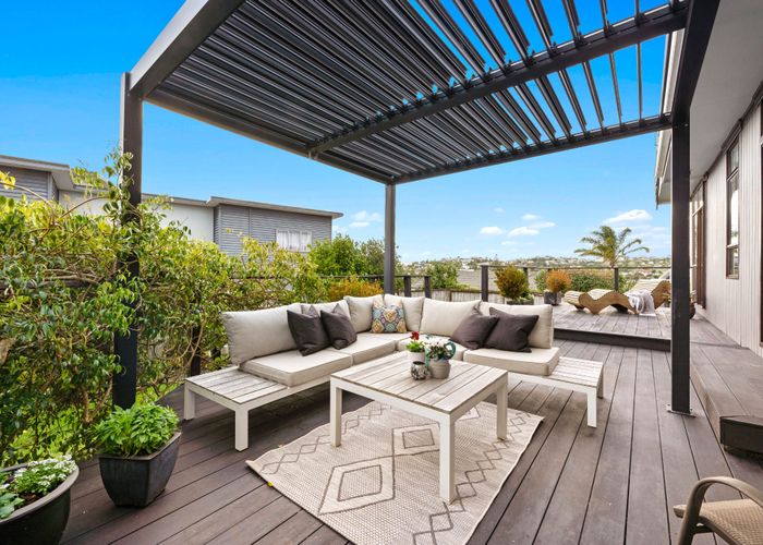  at 32 Churchill Road, Cockle Bay, Manukau City, Auckland