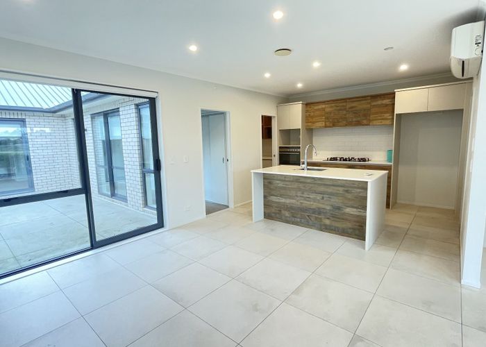  at 82 Te Napi Drive, Takanini, Papakura, Auckland