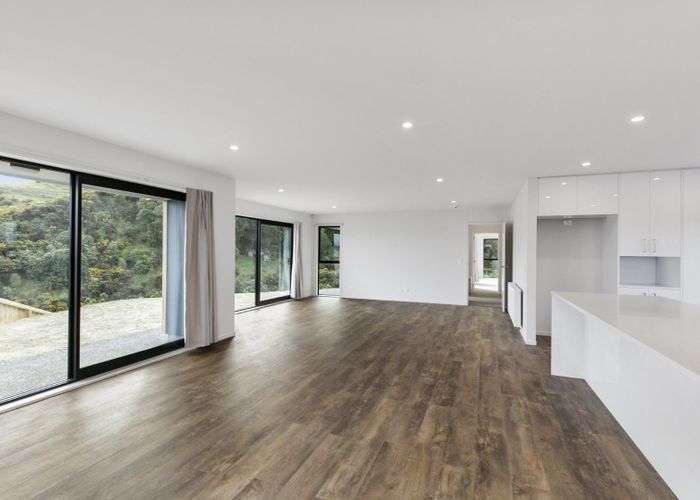  at 11 Red Beech Ave, Woodridge, Wellington, Wellington
