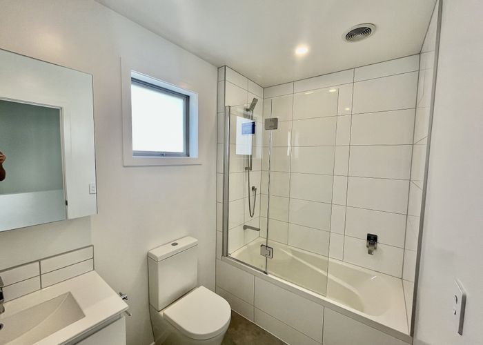  at 101/21 Ngae Place, Mangere East, Manukau City, Auckland