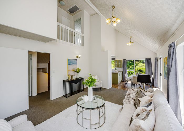  at 1/225 Beach Haven Road, Beach Haven, North Shore City, Auckland