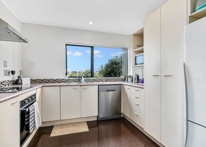  at 8 Imelda Road, Te Atatu Peninsula, Waitakere City, Auckland