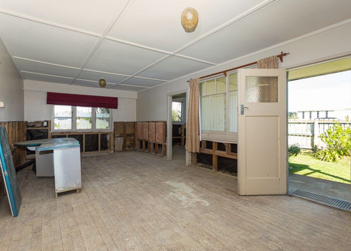  at 15 Keppel Street, Porangahau