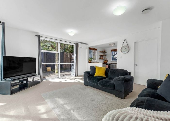  at 2/55 Rodney Street, Howick, Manukau City, Auckland