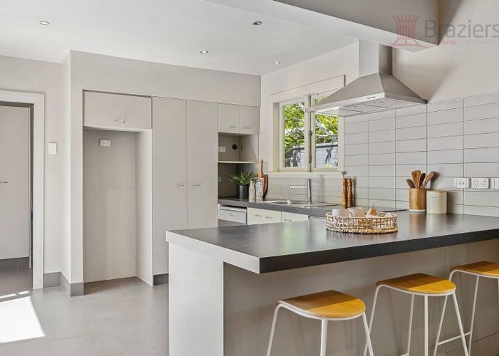  at 54 Nicholls Street, Richmond, Christchurch City, Canterbury