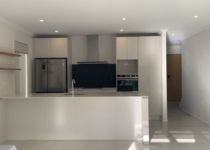  at 7 Muriels View Lane, Massey, Waitakere City, Auckland