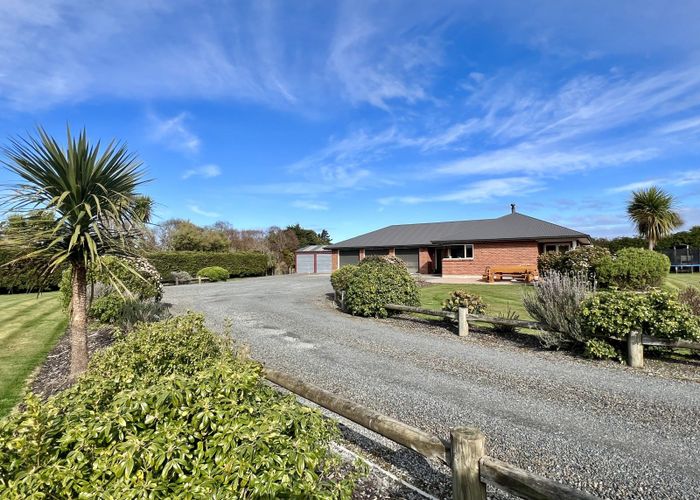  at 32 Raeburn Avenue, Otatara