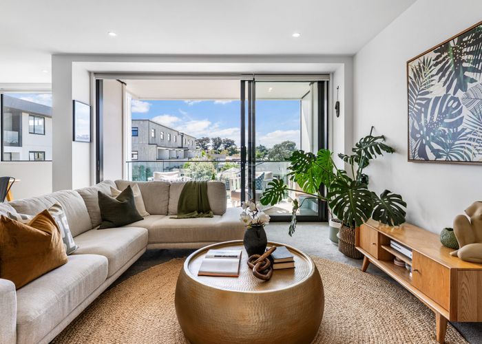 at 207/8A Lake Pupuke Drive, Takapuna, North Shore City, Auckland