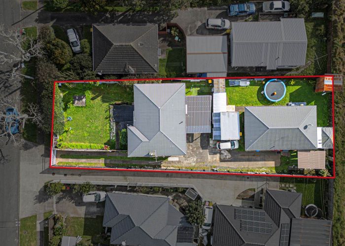 at 2/30 Gloucester Road, Manurewa, Manukau City, Auckland