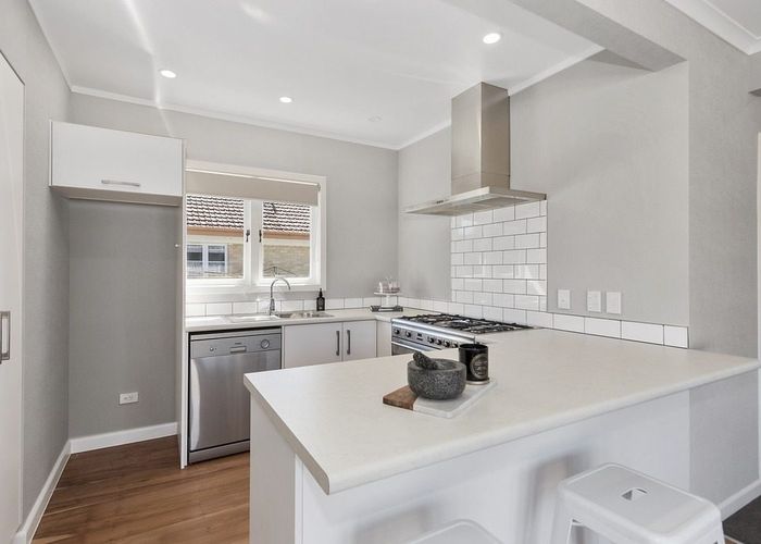  at 110 Cook Street, Hamilton East, Hamilton, Waikato